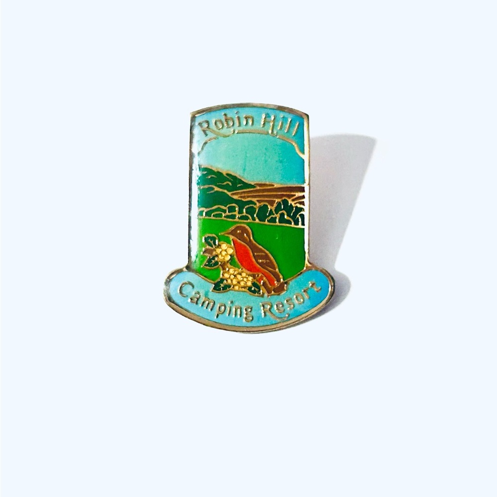 Robin Hill Camping Resort Enamel Pin, Souvenir Pin, Camping, Resort, Vintage